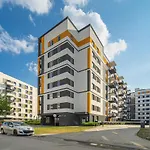 Ursus Comfy Apartment With Free Parking