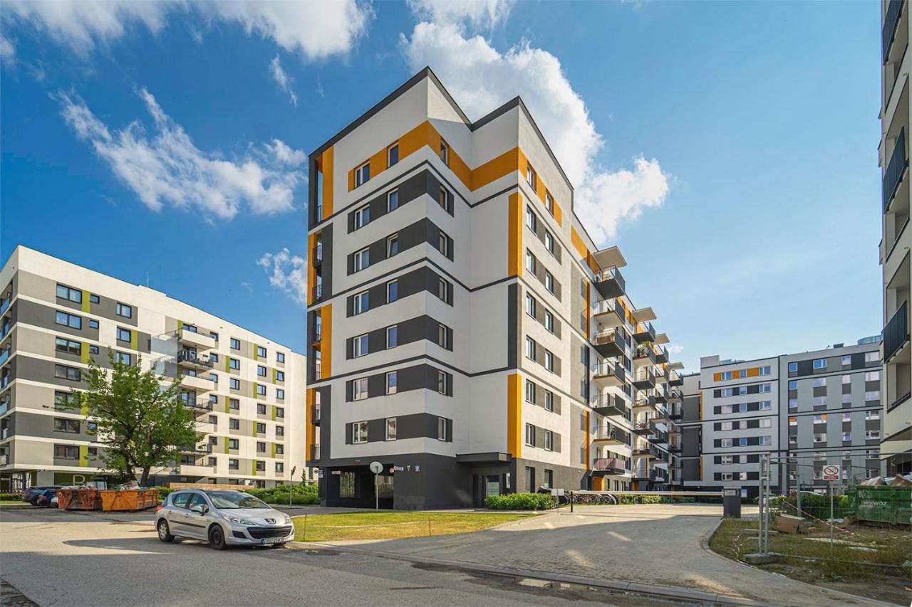 Apartment Ursus Comfy With Free Parking